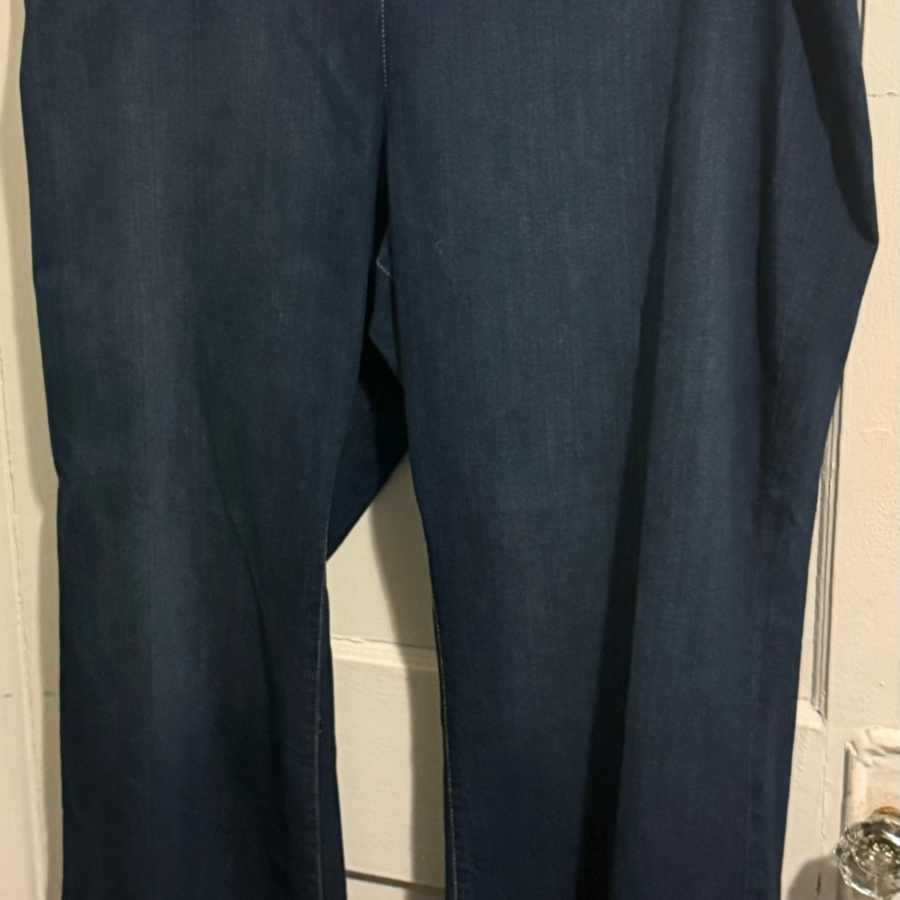 **Sold** INC Concepts Plus Size HighRise Pull-on Flare-Leg Jeans Dark Wash 28W